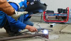 Generator de curent si pentru sudura cu motor Honda Inchiriere Ing Trust SRL Focsani Vrancea